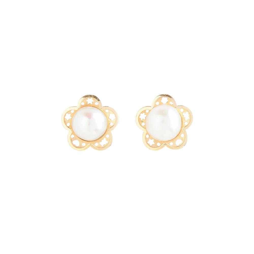 Flower-Shaped Pearl Earrings - Baby FitaihiFlower-Shaped Pearl Earrings