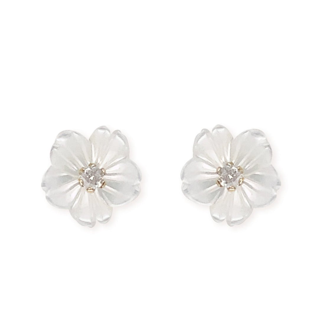 White flower earrings - Baby FitaihiWhite flower earrings